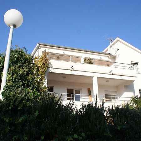 Villa Tina โรกอซนิซา ภายนอก รูปภาพ
